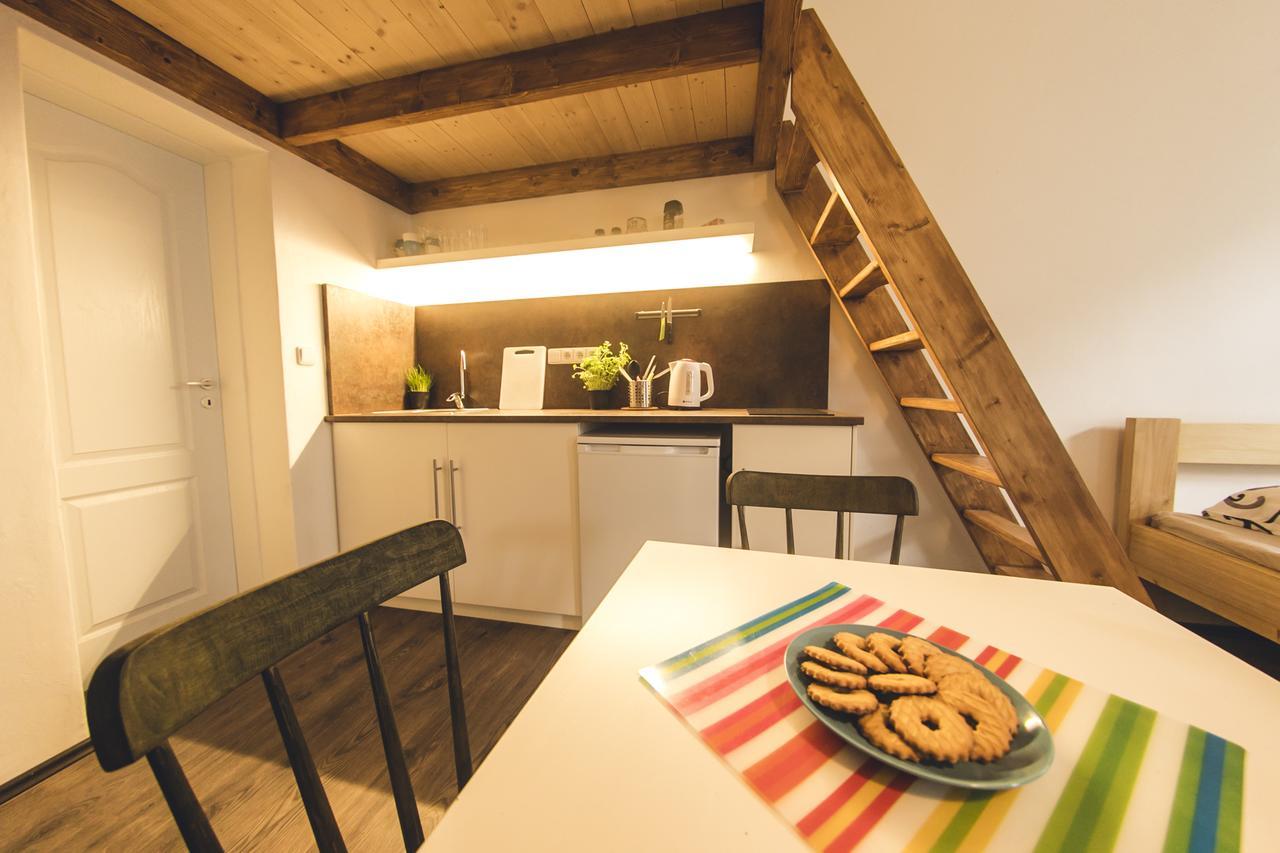 Freedom Rooms & Apartments Прага Стая снимка