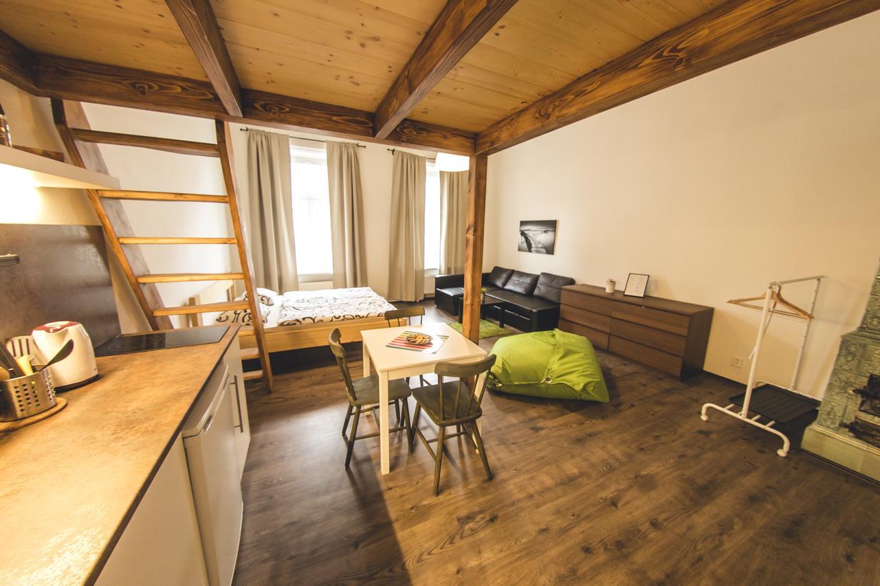 Freedom Rooms & Apartments Прага Екстериор снимка